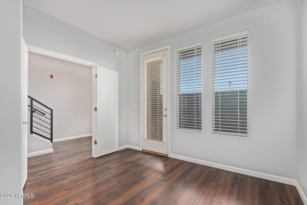6745 N 93rd Avenue - Photo 12