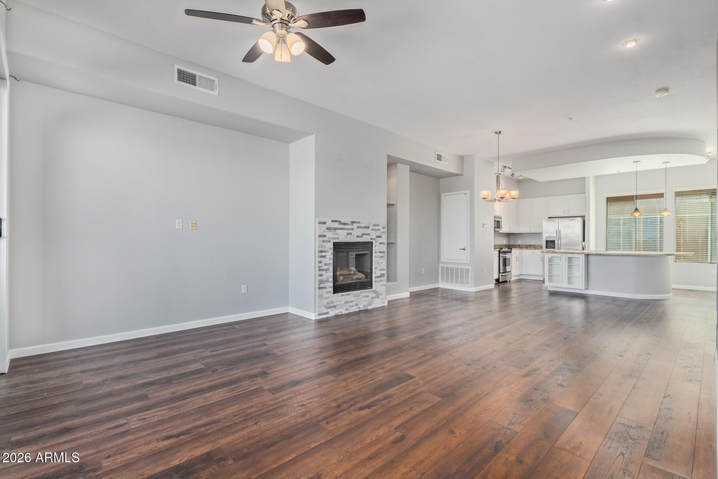 6745 N 93rd Avenue - Photo 3