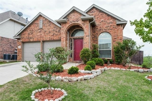 4200 Mesa Drive - Photo 0