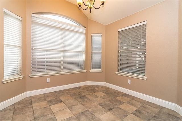 5512 Glenview Lane - Photo 9