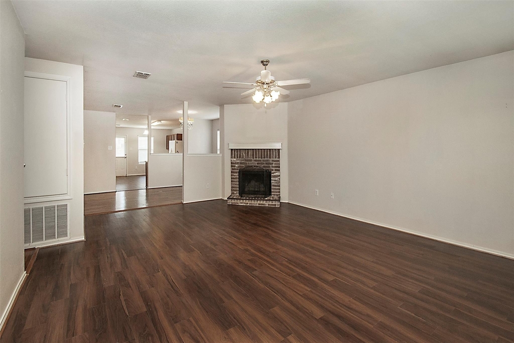 2812 Paddock Way - Photo 17