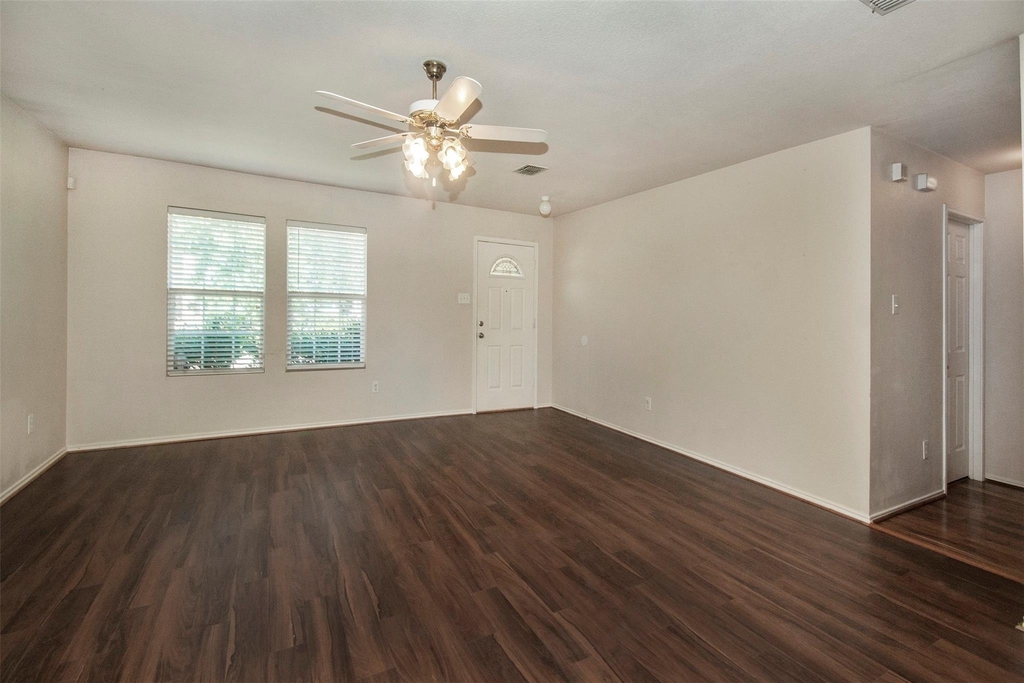 2812 Paddock Way - Photo 19