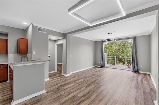 330 Las Colinas Boulevard E - Photo 0