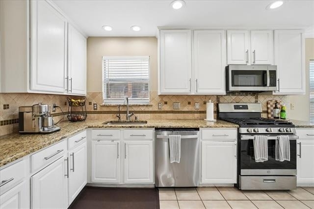 3173 Riverside Drive - Photo 11