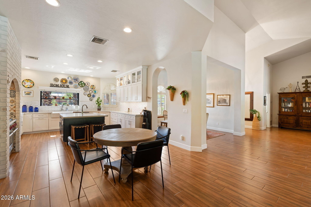 12917 N 75th Street - Photo 8