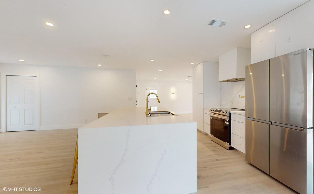 4761 Ne 28th Avenue - Photo 11