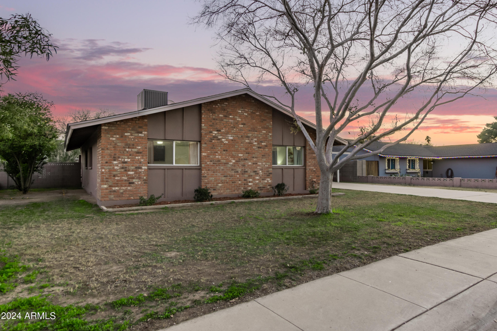 1645 E Manhatton Drive - Photo 42