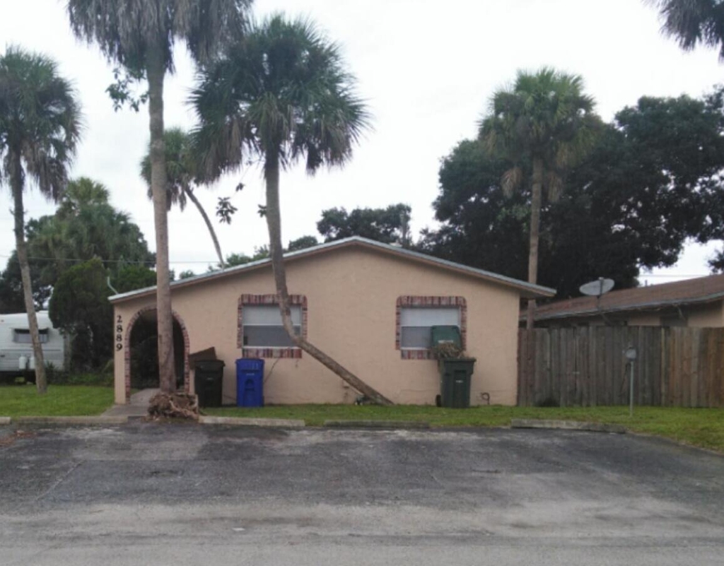 2889 Sw 19th Place - Photo 0