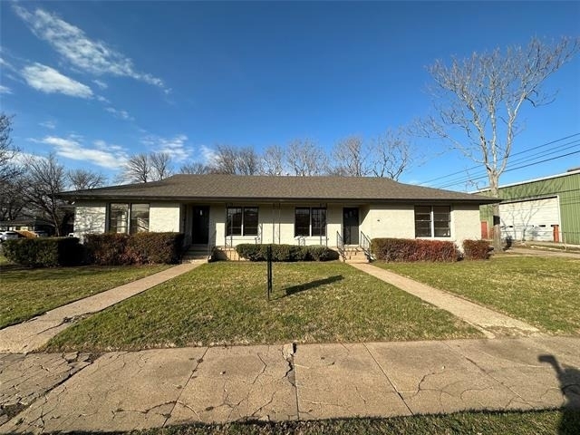 315 W Main Street - Photo 0