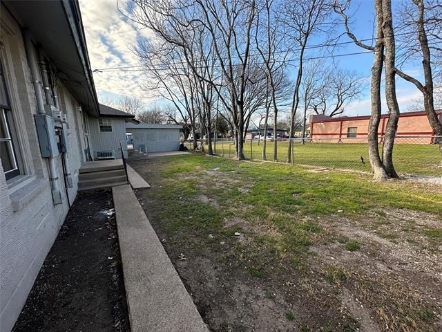315 W Main Street - Photo 15