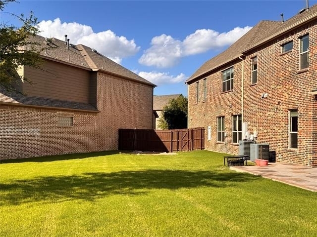 9001 Blue Water Drive - Photo 31