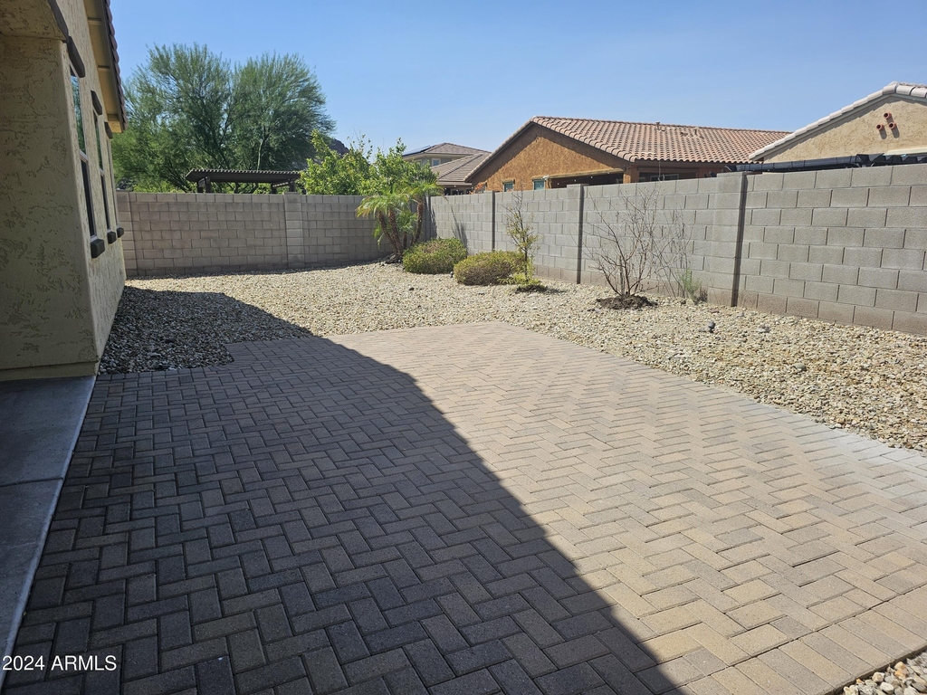 27284 N Skipping Rock Road - Photo 7