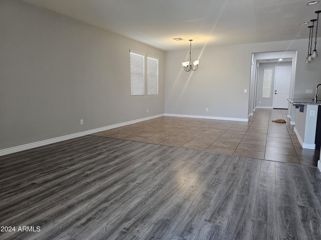 27284 N Skipping Rock Road - Photo 6
