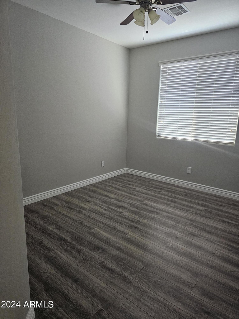 27284 N Skipping Rock Road - Photo 8
