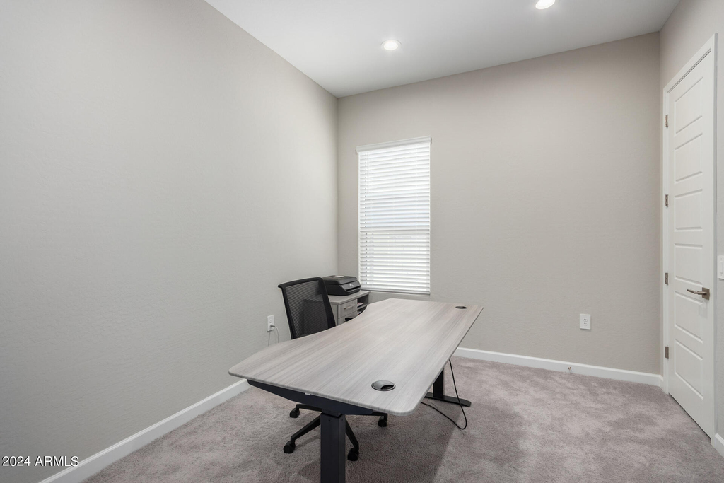 10472 W Adam Avenue - Photo 21