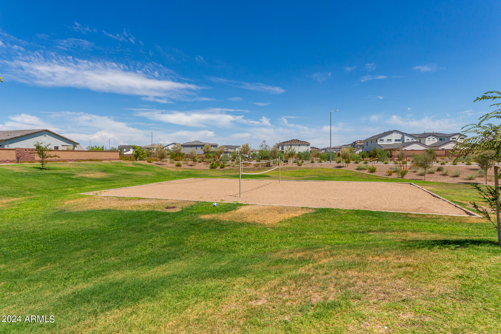 10472 W Adam Avenue - Photo 29