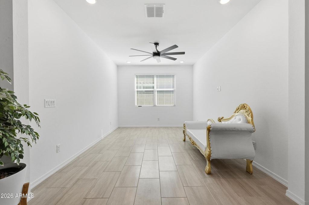 4650 W Gilbert Lane - Photo 14