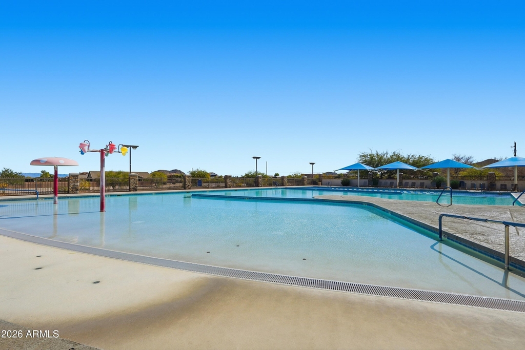 4650 W Gilbert Lane - Photo 29