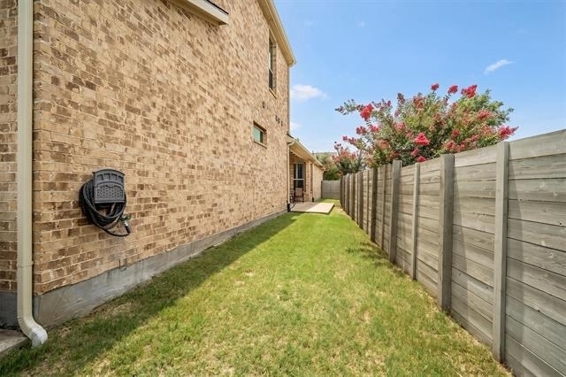 840 Parkside Drive - Photo 25