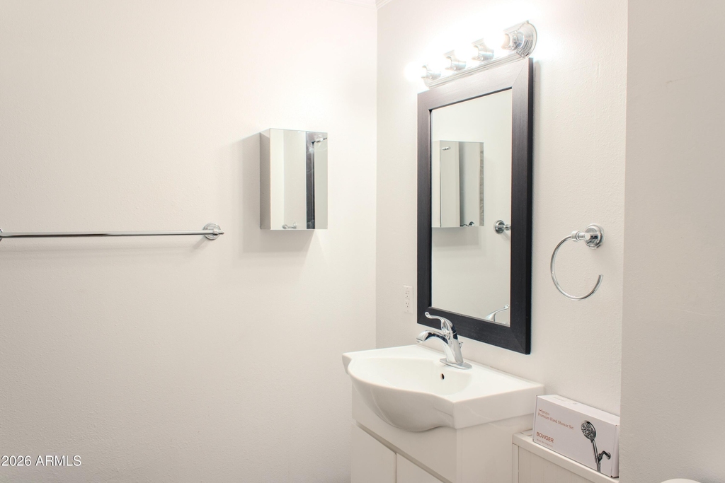 6528 N 17th Avenue - Photo 5