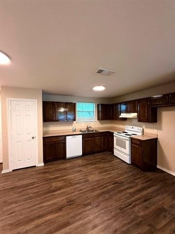 400 Blackwood Street - Photo 2