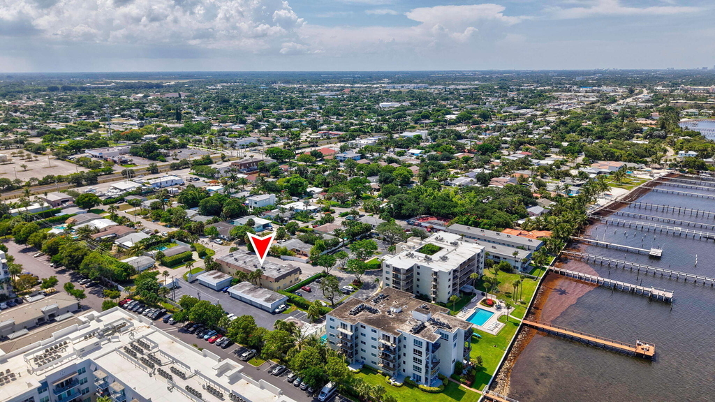 1204 S Lake Drive E - Photo 16