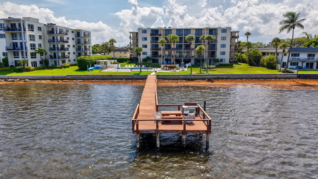 1204 S Lake Drive E - Photo 19