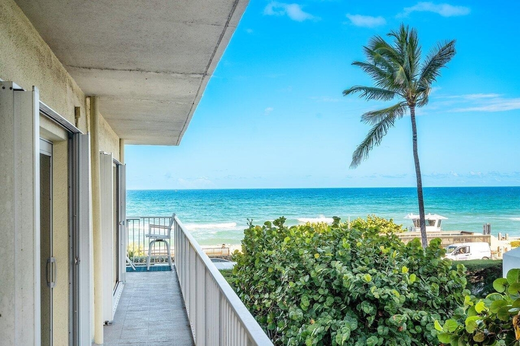 350 S Ocean Boulevard - Photo 0
