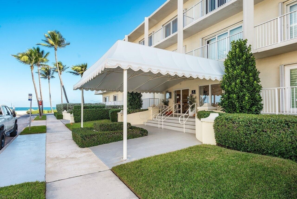 350 S Ocean Boulevard - Photo 9