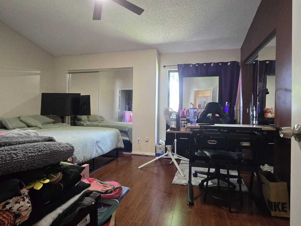 5204 Bayside Drive - Photo 15