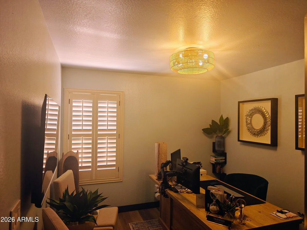 16025 S 12th Place - Photo 11