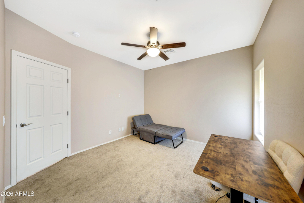 2950 W Louise Drive - Photo 11