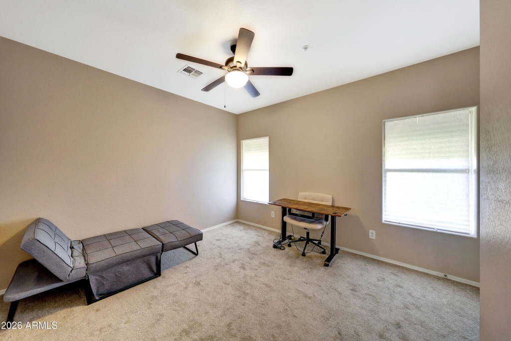 2950 W Louise Drive - Photo 15