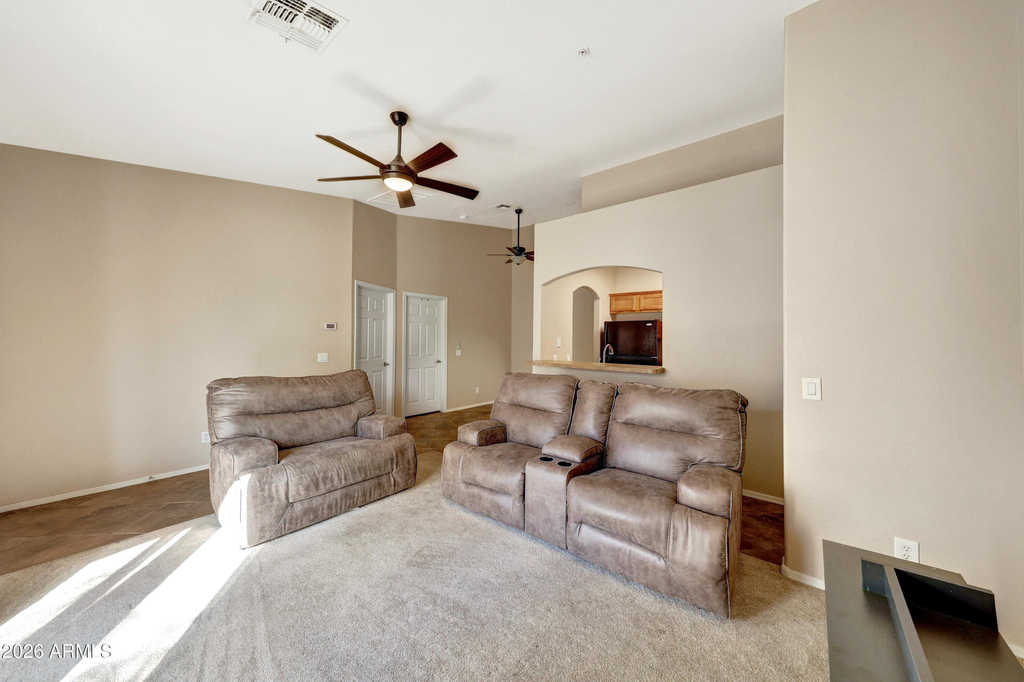 2950 W Louise Drive - Photo 26