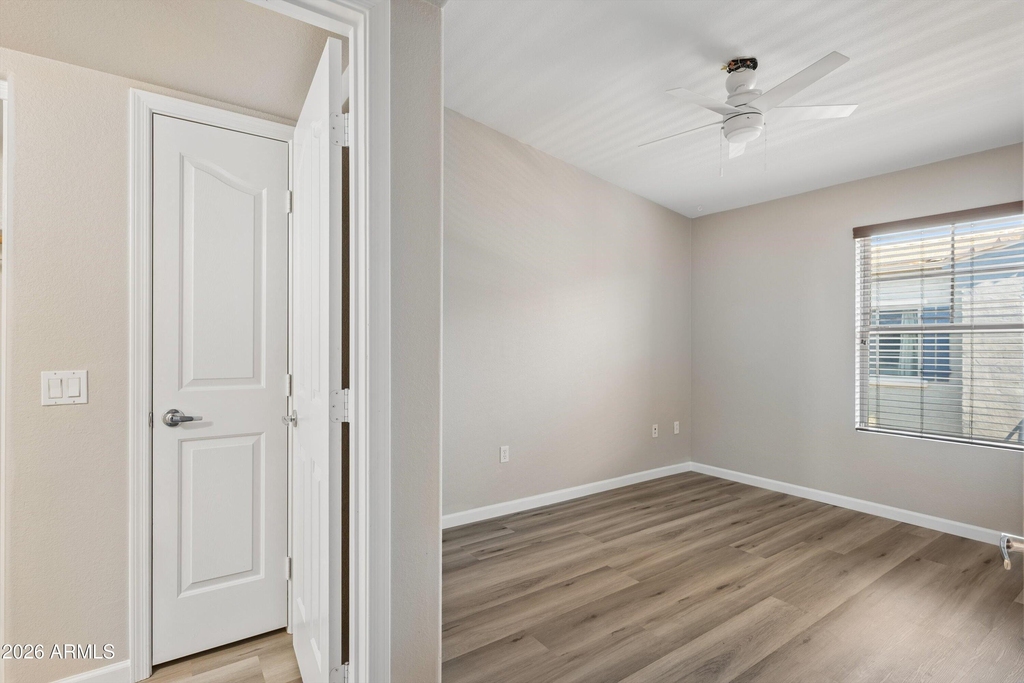 2402 E 5th Street - Photo 21