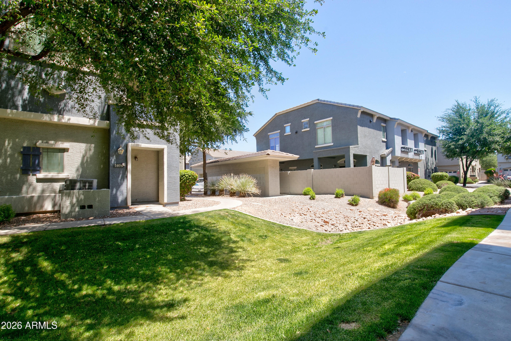 2402 E 5th Street - Photo 46