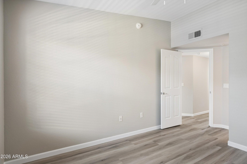 2402 E 5th Street - Photo 24