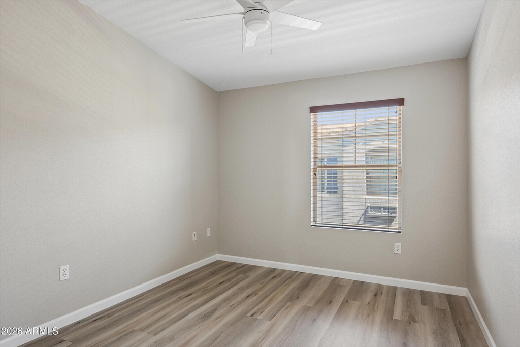 2402 E 5th Street - Photo 22