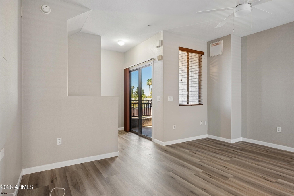 2402 E 5th Street - Photo 7
