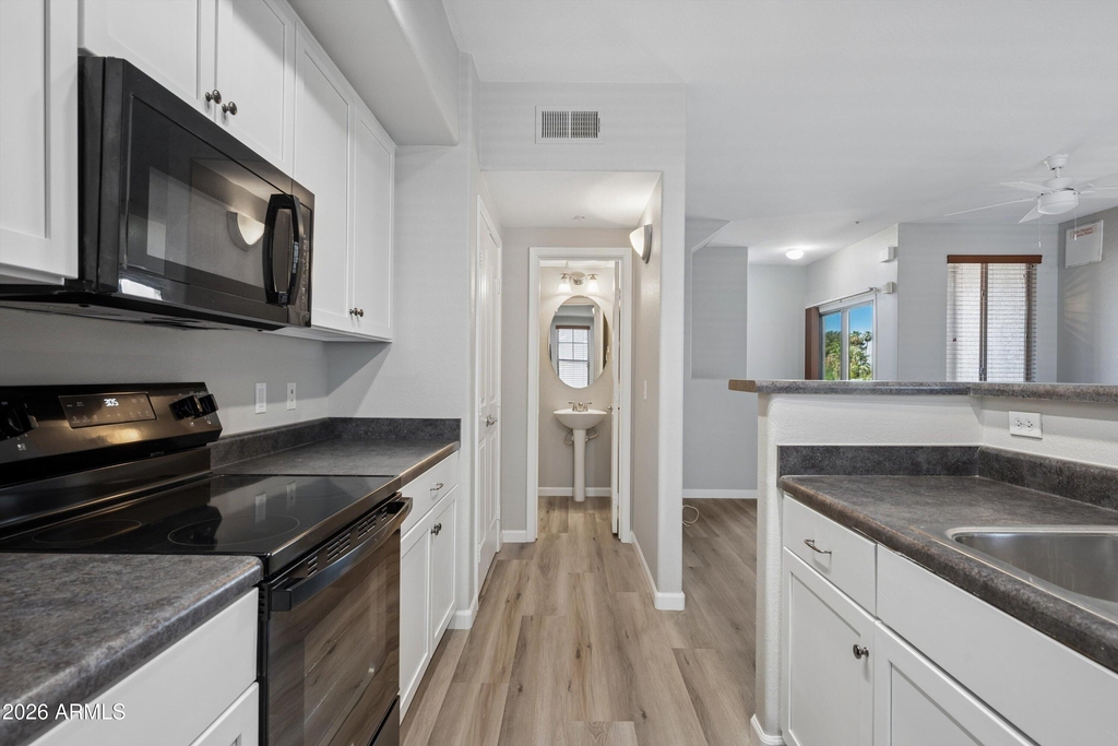 2402 E 5th Street - Photo 14