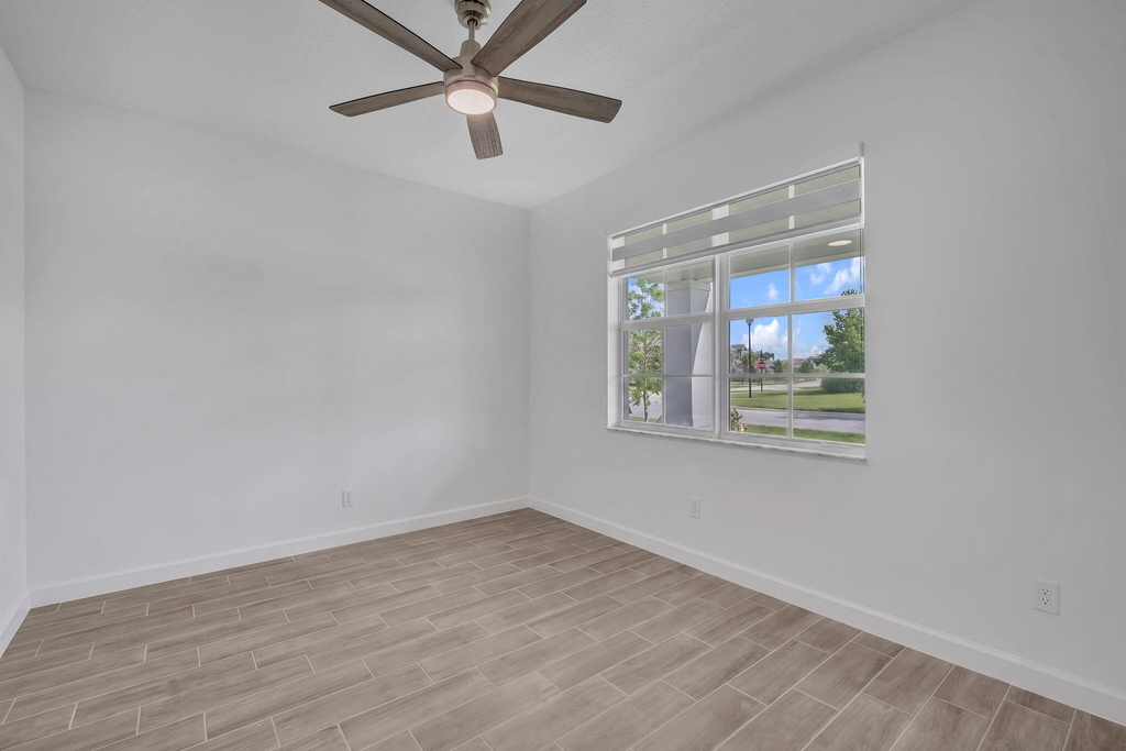 19270 Rolling Acres Road - Photo 14