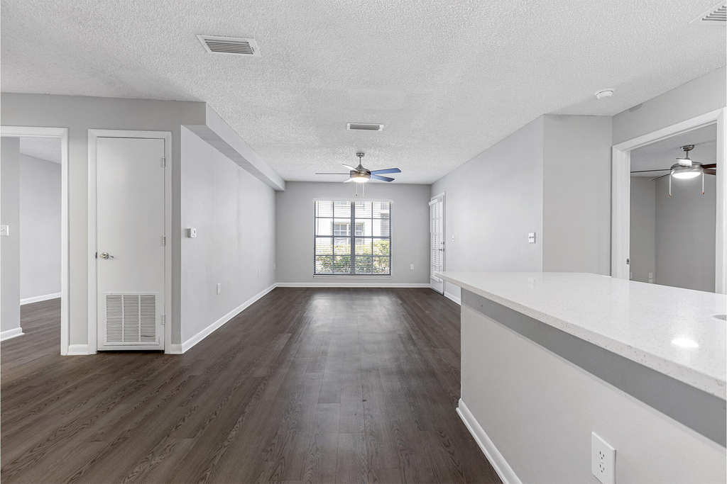 17900 Ne 31st Court - Photo 18