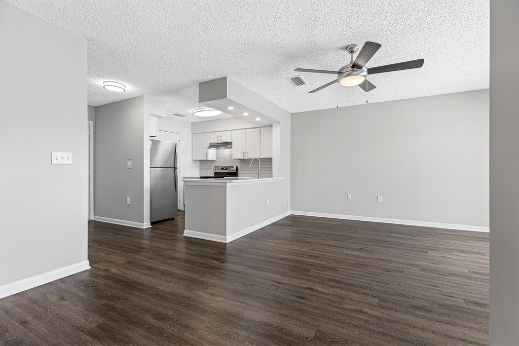 17900 Ne 31st Court - Photo 11