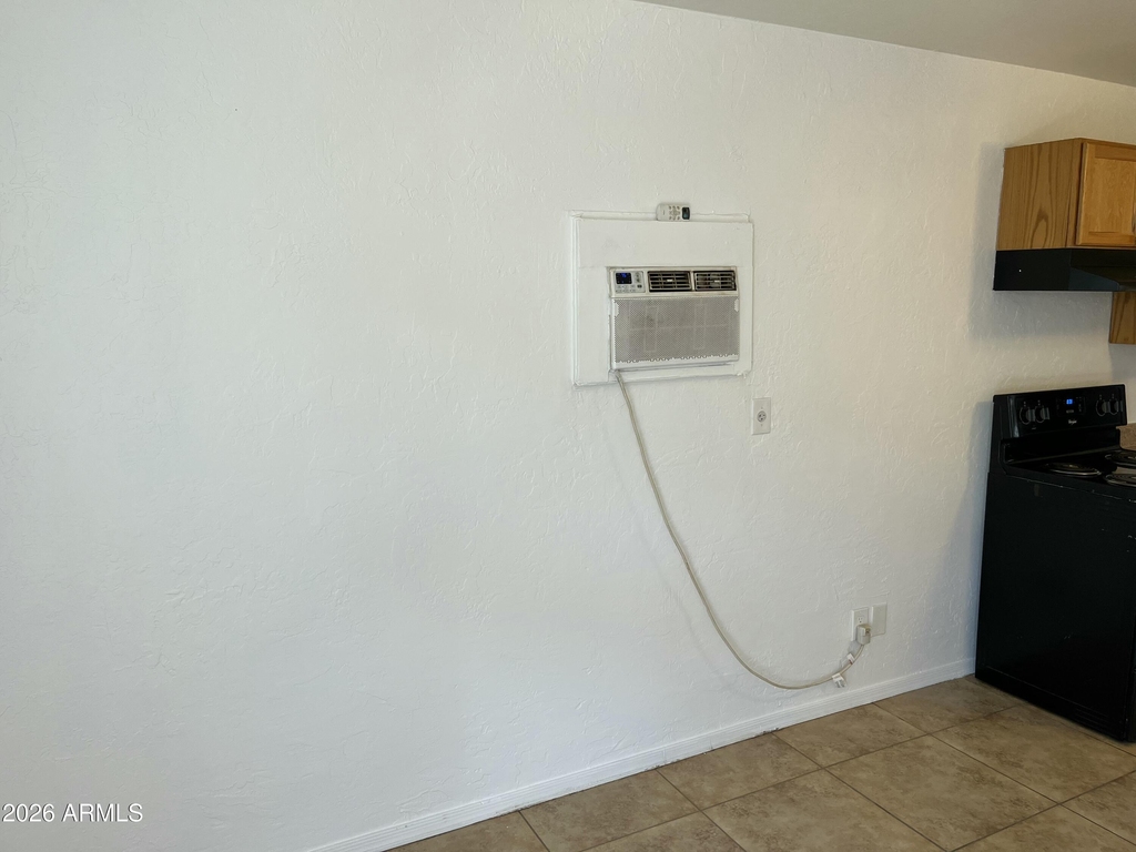 427 E Friar Avenue - Photo 1
