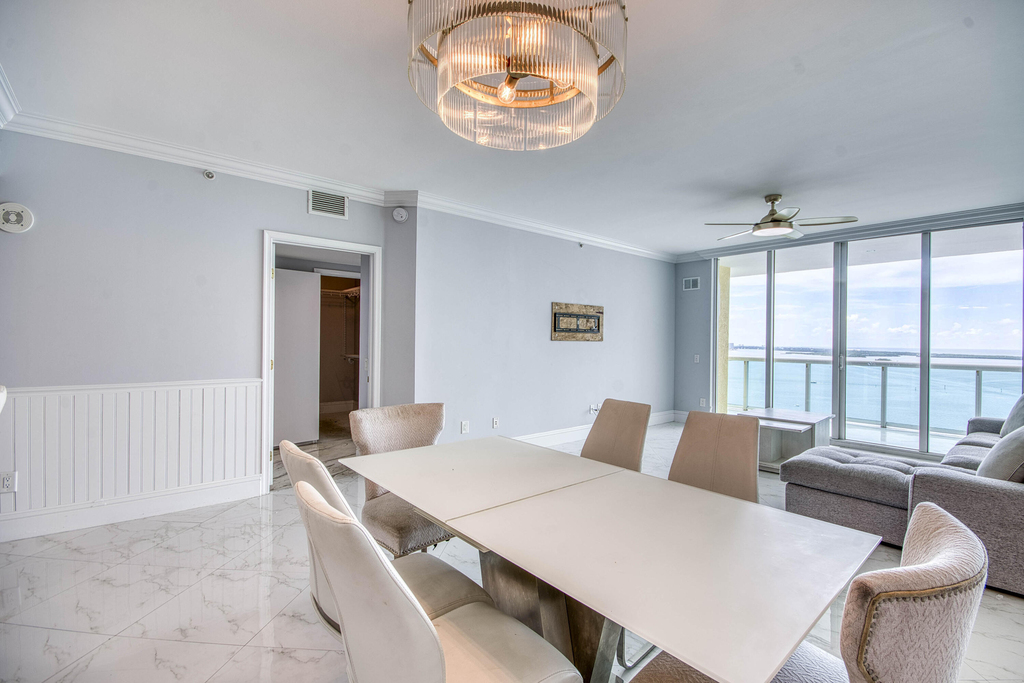2650 Lake Shore Drive - Photo 6