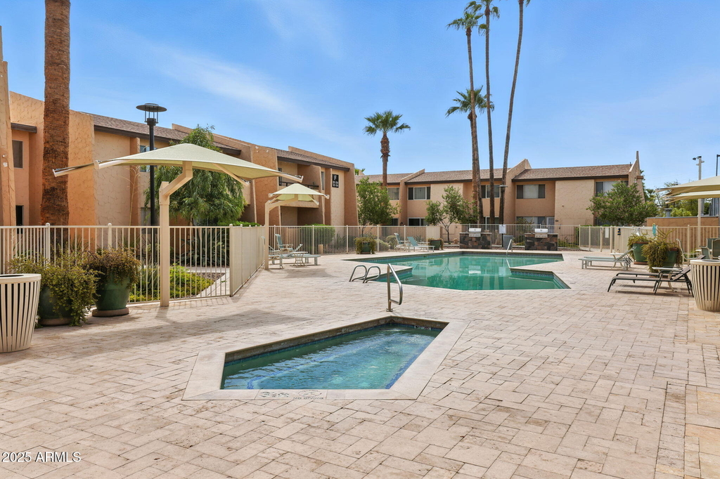 8055 E Thomas Road - Photo 1