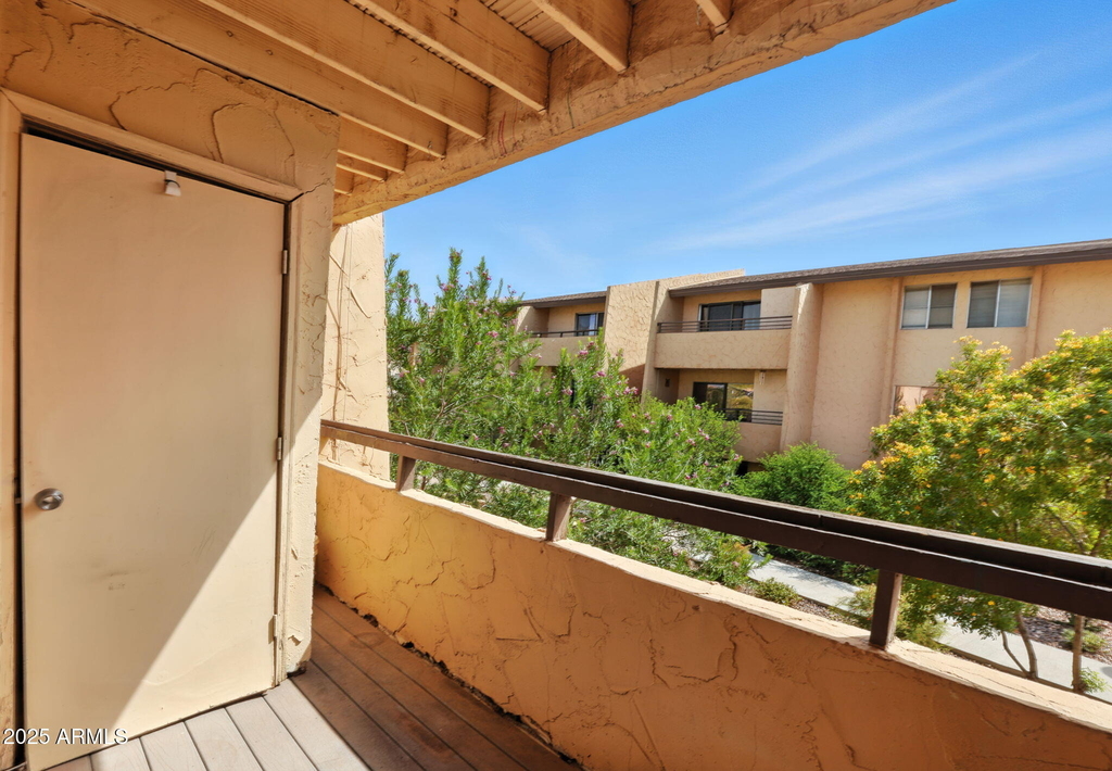 8055 E Thomas Road - Photo 15
