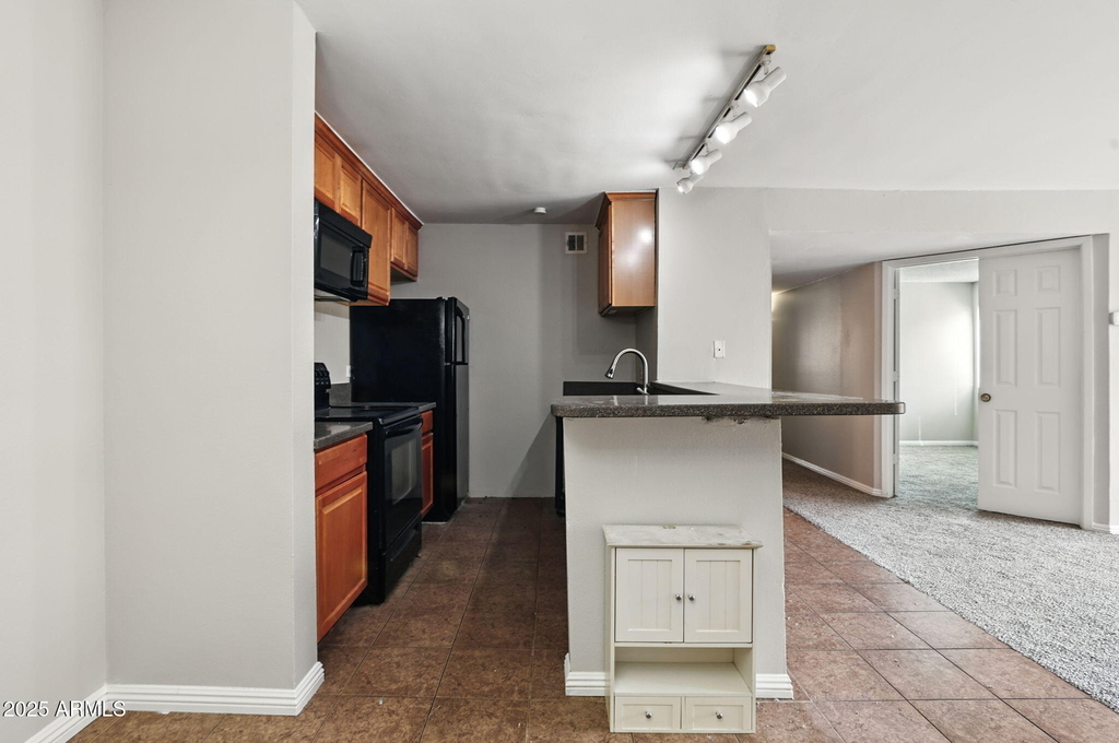 8055 E Thomas Road - Photo 12