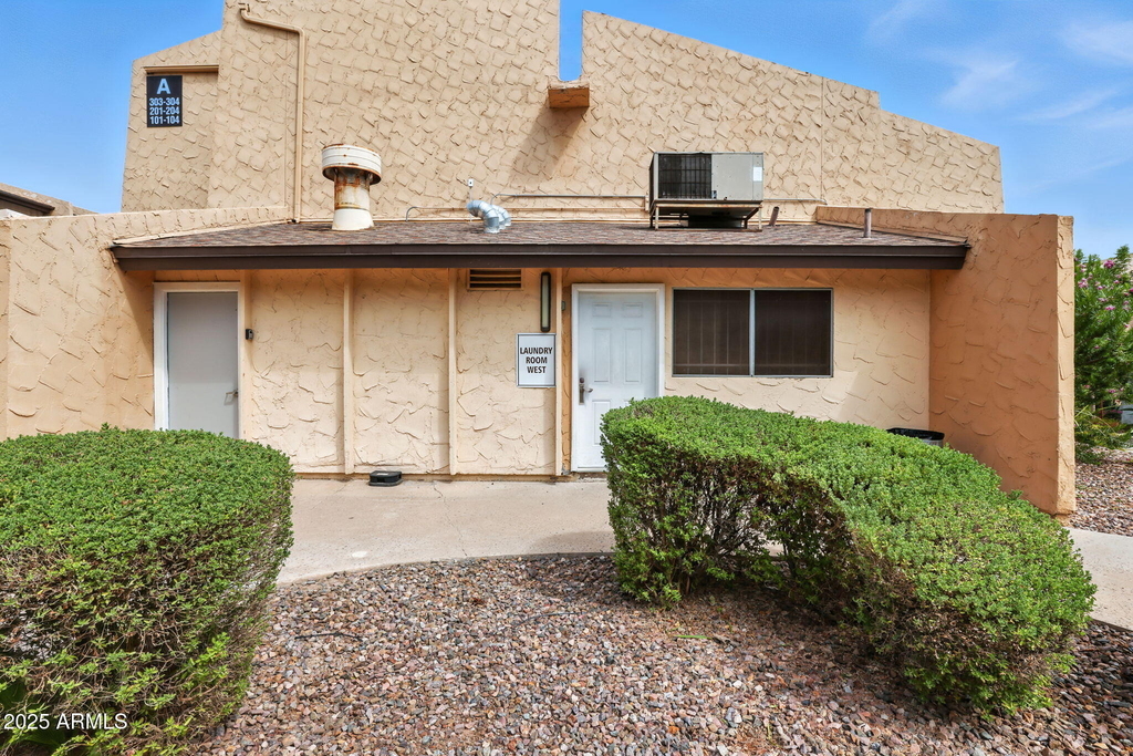 8055 E Thomas Road - Photo 26