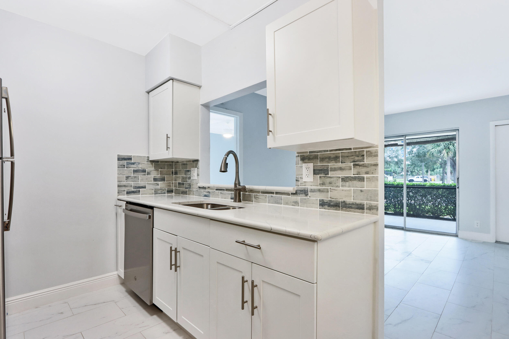 6313 Chasewood Drive - Photo 1